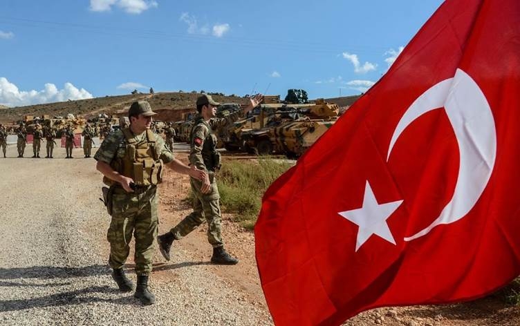 قصف لحزب العمال الكوردستاني على قاعدة تركية بدهوك