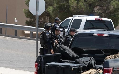 دوای تەقەکردن لەناو باڵەخانەیەکی نیشتەجێبوون دوو كەس كوژران