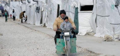 حكومة لبنان «تكسر» القطيعة الرسمية مع النظام السوري