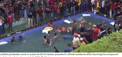 Sri Lanka's President Rajapaksa to step down after protesters storm palace