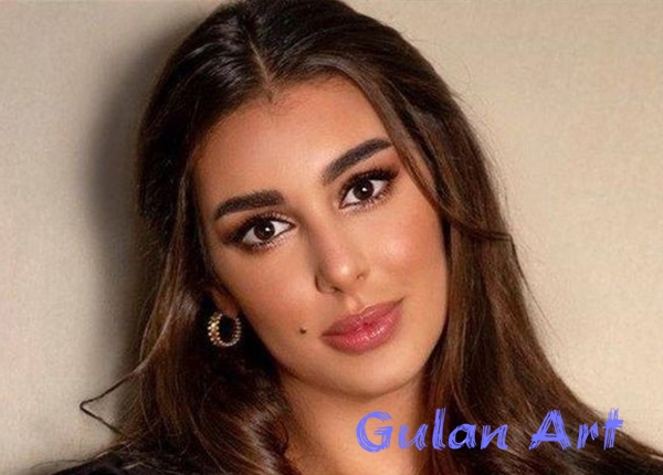 بەهۆی مۆبایلەكەیەوە كەوتەبەر ڕەخنەی تۆڕە كۆمەڵایەتییەكان