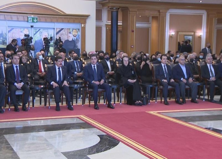 سه‌رۆك نێچيرڤان بارزانى به‌شداريى ڕێوڕه‌سمى پێشوازى له‌ ته‌رمى عه‌لى قازى ‏ده‌كات