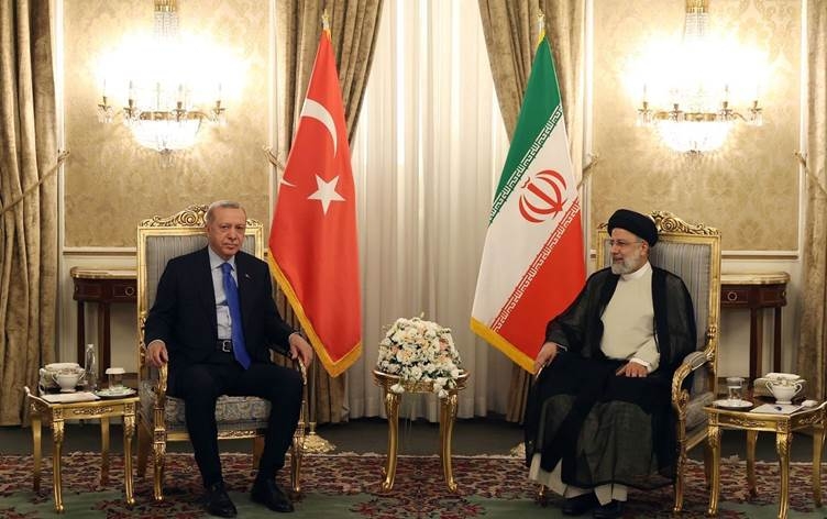 Erdogan û Reîsî civiyan