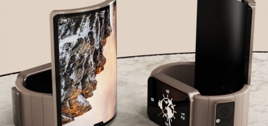 مۆبایلێك لە دەست دەكرێت