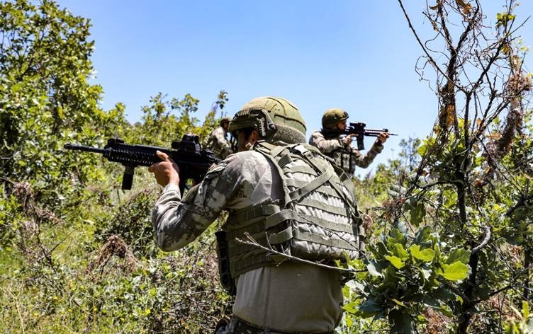 Wezareta Berevaniya Iraqê: Tirkiye bi qasî 105 km ketiye nav axa Iraqê