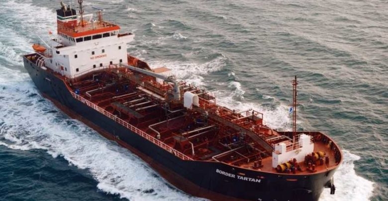 Petrola Rojhilata Navîn kete cîhê petrola Rûsyeyê