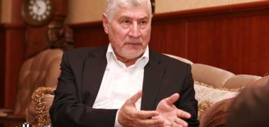 دیندار دۆسكی   شرۆڤەكار و سیاسەتمەدار بۆ گوڵان:     خۆڕاگریی كابینەی نۆیەم  لە بەردەم كێشە و تەحەددییە گەورەكاندا جێگەی تەقدیر و شانازییە