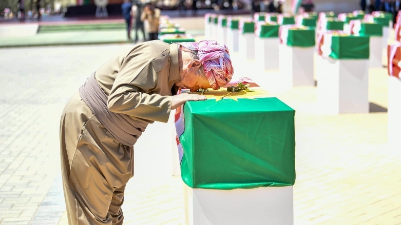 الرئيس بارزاني: كل أموال العالم لا تساوي عظمة شهيد لكن تعويض ذوي المؤنفلين مسؤولية أخلاقية