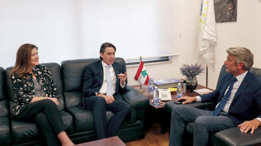 الوسيط الأميركي في بيروت بـ«طرح جديد»