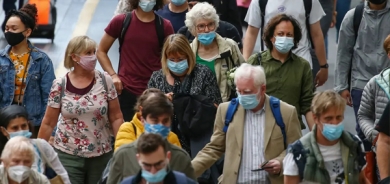 ئەستێرەكان دژی كۆرۆنا وەستانەوە