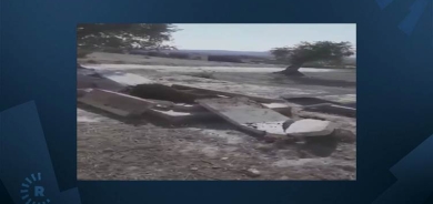 Li Efrînê çekdarên ser bi Tirkiyê ve goristaneke Kurdan têk dan