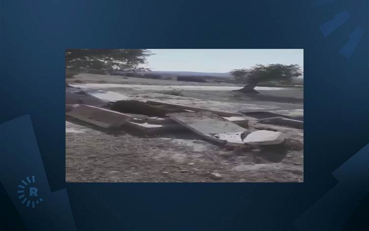 Li Efrînê çekdarên ser bi Tirkiyê ve goristaneke Kurdan têk dan