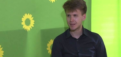 Parlamenterekî Alman: Di berjewendiya me de ye em Komkujiya Şinaglê weke cenosîd nas bikin