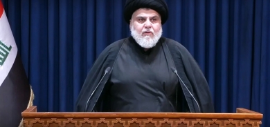 الصدر يدعو لانتخابات مبكرة ويطالب أنصاره بمواصلة الاعتصام