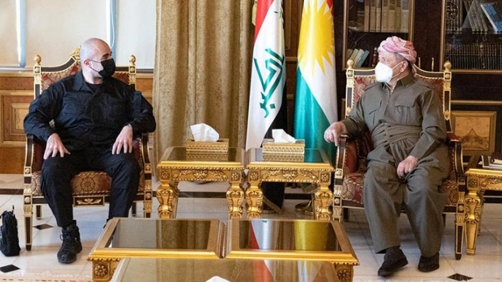 سـەرۆک بارزانی لە پیرمام پێشوازی کرد لە  بافڵ تاڵەبانی سەرۆکی یەکێتی نیشتیمانی کوردستان