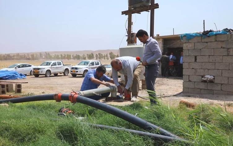 Artêşa Iraqê li Kerkûkê elektrîka bîrên avê yên cotkarên Kurd birrî
