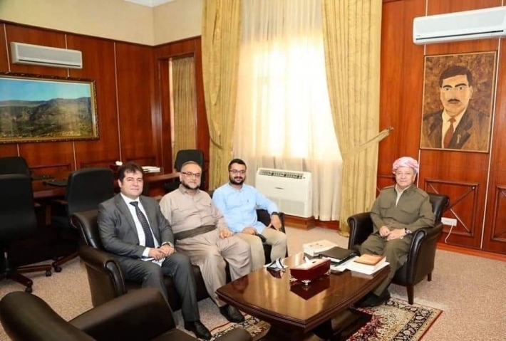 Serok Barzanî pêşwazî li zanayê olî û kesayeta navdar a parêzgeha Duhokê kir