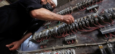 خبير اقتصادي: هذه قيمة ما ينفقه العراقيون على المولدات الأهلية