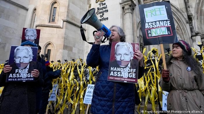 Legal options running out for WikiLeaks founder Julian Assange