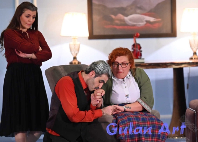 دواڕۆژەكانی بابلۆ تێكەڵەیەك لە تەكنیكە شانۆییەكان رەخنەی شانۆیی(1/2)