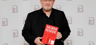 Activists accuse Iran of responsibility for Rushdie attack