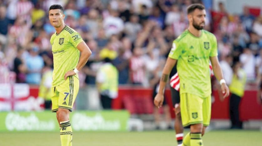 تن هاغ: لاعبو مانشستر ألقوا بخطتي في سلة المهملات