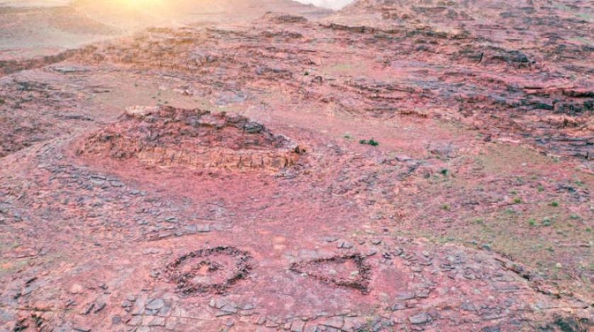 كشف أسرار الآثار الحجرية الغامضة في السعودية