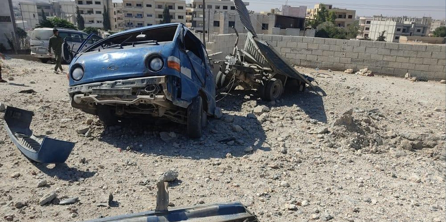 Navenda bajarê Kobanê û gundewarê wê bi çekên giran tên hedefgirtin