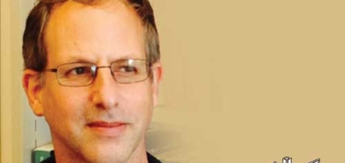 بواز ئەتزیلی   پڕۆفیسۆری سیاسەتی نێودەوڵەتی لە زانكۆی واشنتۆن دی سی بۆ گوڵان:     زۆرێك لە پشێوییەكانی ڕۆژهەڵاتی ناوەڕاست زادەی داڕووخانی دەوڵەتن