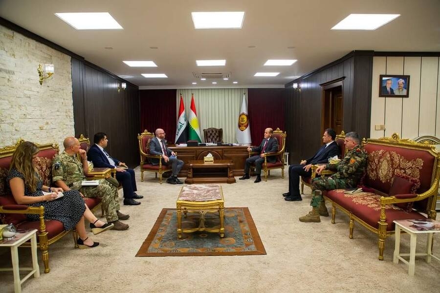 Brîtanya berdewam dibe li ser piştîvanî kirina hêzên pêşmerge