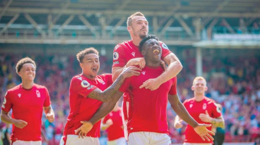 أونيي... من طفل يخيط حذاءه بنفسه إلى أغلى لاعب في تاريخ نوتنغهام