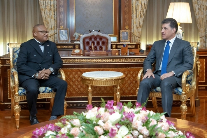 سه‌رۆكى هه‌رێمى كوردستان پێشوازى له‌ كونسولى نوێى ئه‌مه‌ريكا ده‌كات ‏