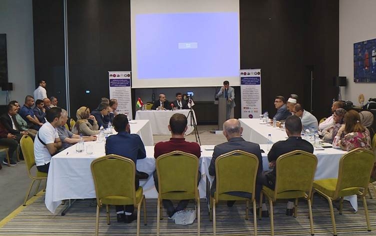 Li Stenbolê konferansa mêşvaniyê birêve çû