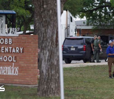 لە قوتابخانەیەکی ئامادەیی بە چەقۆ سێ کەس کوژران و بریندار بوون