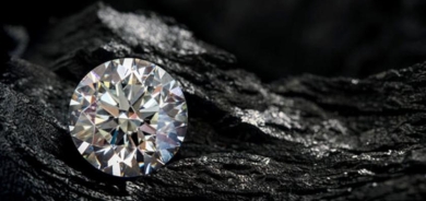 أنهر من الماس يحتمل وجودها في بعض الكواكب