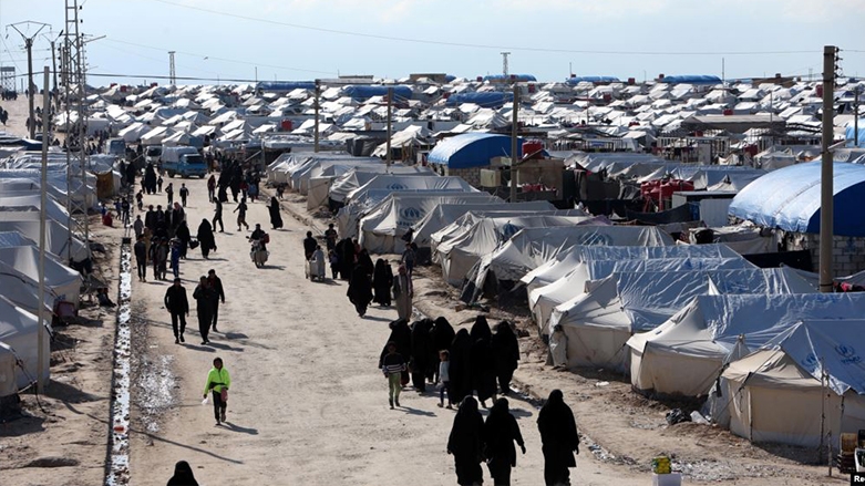 إعادة نحو 350 عائلة من مخيم الهول السوري الى الأنبار