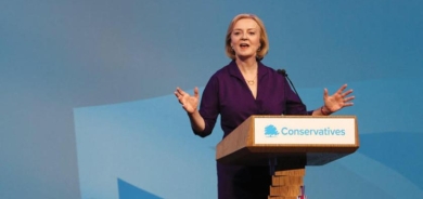 ليز تراس تعد بخفض الضرائب وتنمية اقتصاد بريطانيا