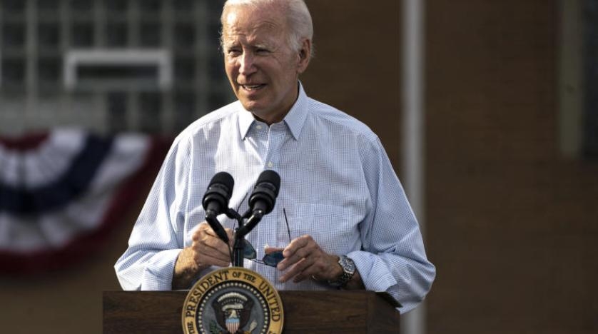 بايدن: لا ينبغي اعتبار روسيا دولة راعية للإرهاب