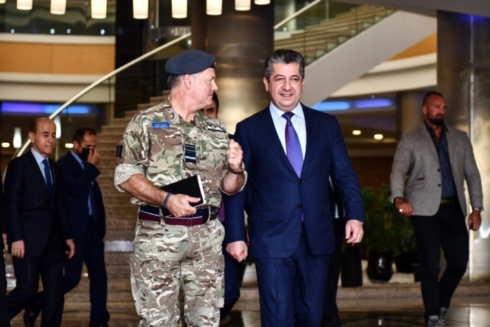 مسرور بارزاني ووفد عسكري بريطاني يؤكدان أهمية تنفيذ اتفاق شنگال