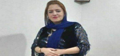 Jinekê ji tirsa destdirêjiyê xwe avête xwarê