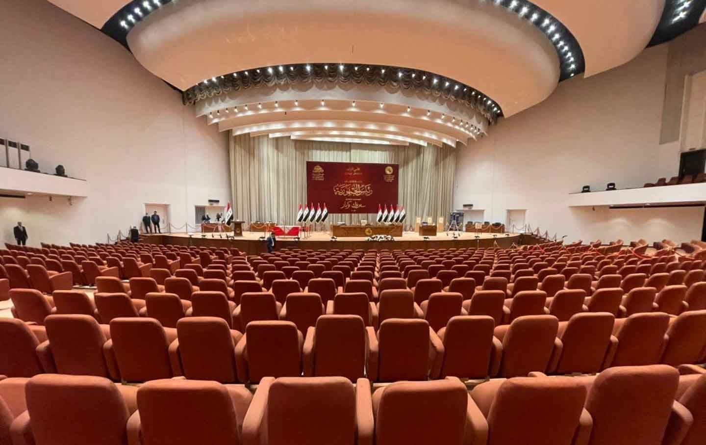 مقترح بإقرار قانون مماثل لقانون الأمن الغذائي بديلاً عن الموازنة