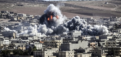 Di salvegera êrîşa ser Kobanê de.. Metirsiyên DAIŞê berdewam in