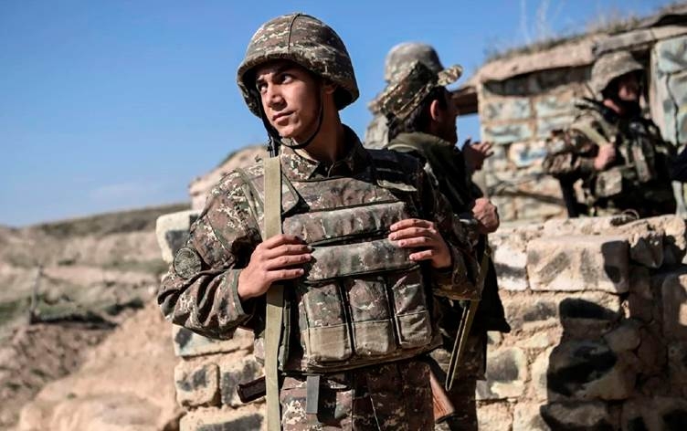 Azerbaycan û Ermenistanê agirbest ragihandin