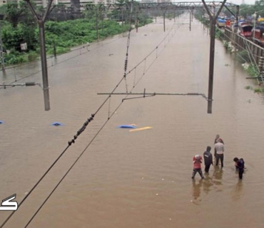 بەهۆی بارانێکی بەخوڕ لە هیندستان دوازدە کەس گیانیان لەدەستدا