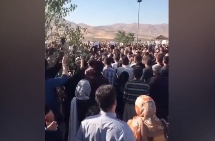 Di xwepêşandana Seqizê de kuştî û birîndar hene