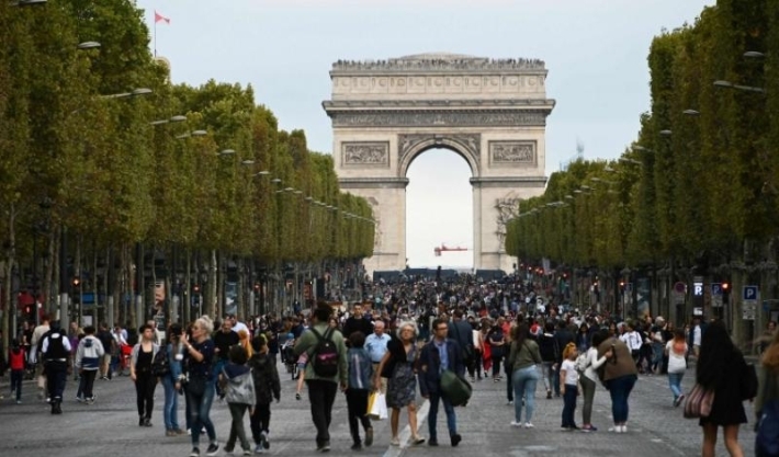 باريس بدون سيارات ليوم واحد .. تعرف على التفاصيل