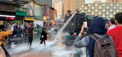 الغضب يتصاعد... وطهران في دائرة الاحتجاجات