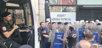 Li Stenbolê polîsan rê nedan protestokirina kuştina Jîna Emînî