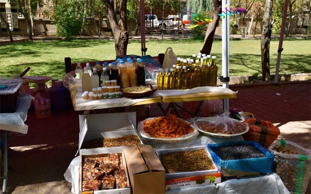 فیستیڤاڵی ژینگە و بەرهەمی خۆماڵی