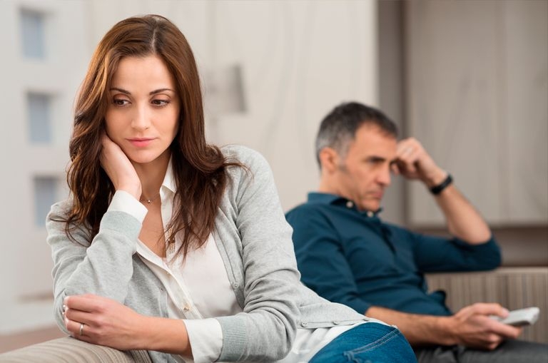 أسباب أزمة منتصف العمر وأعراضها وكيفية التغلب عليها